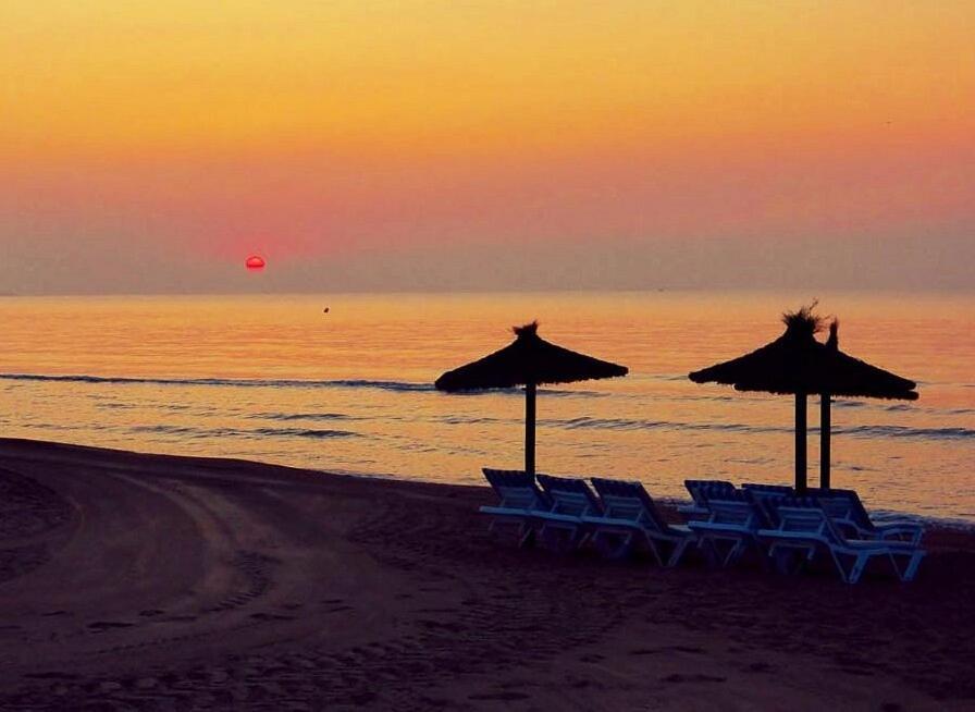 Hillasol Vakantiewoning El Pinet Beach La Mariña Екстериор снимка